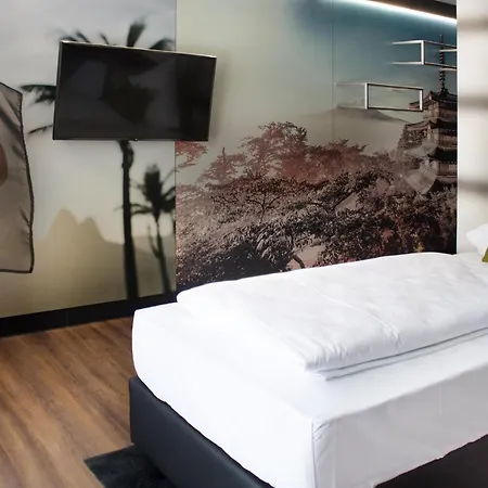 Am By Wmm Hotel